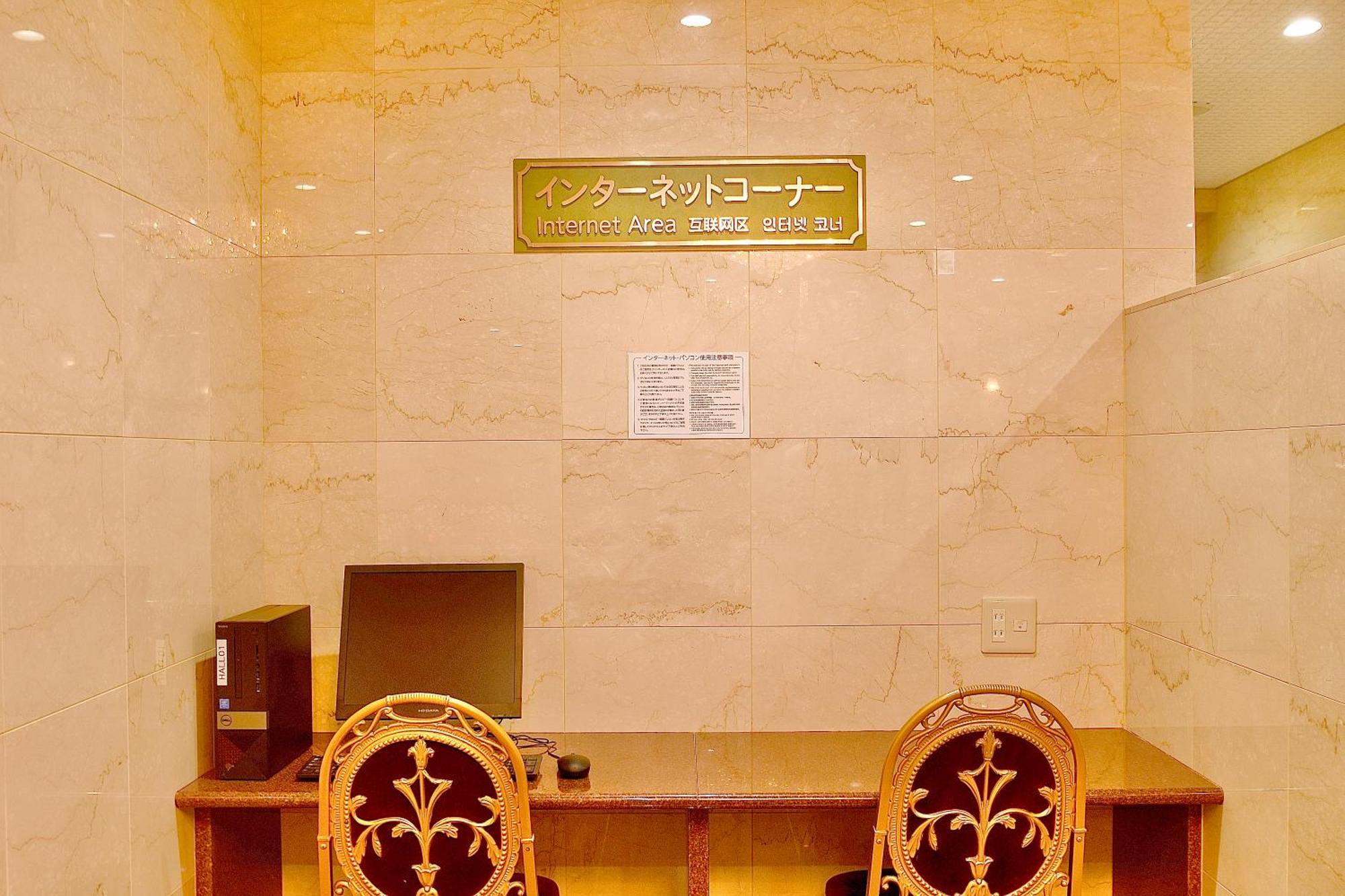 Kurashiki Ekimae Universal Hotel Buitenkant foto