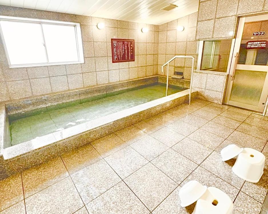 Kurashiki Ekimae Universal Hotel Buitenkant foto
